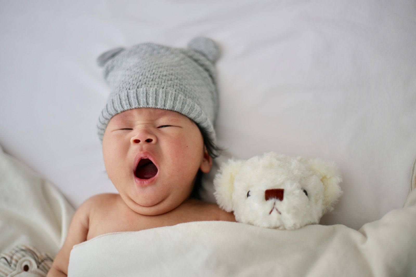 13 Amazing Newborn Photo Ideas